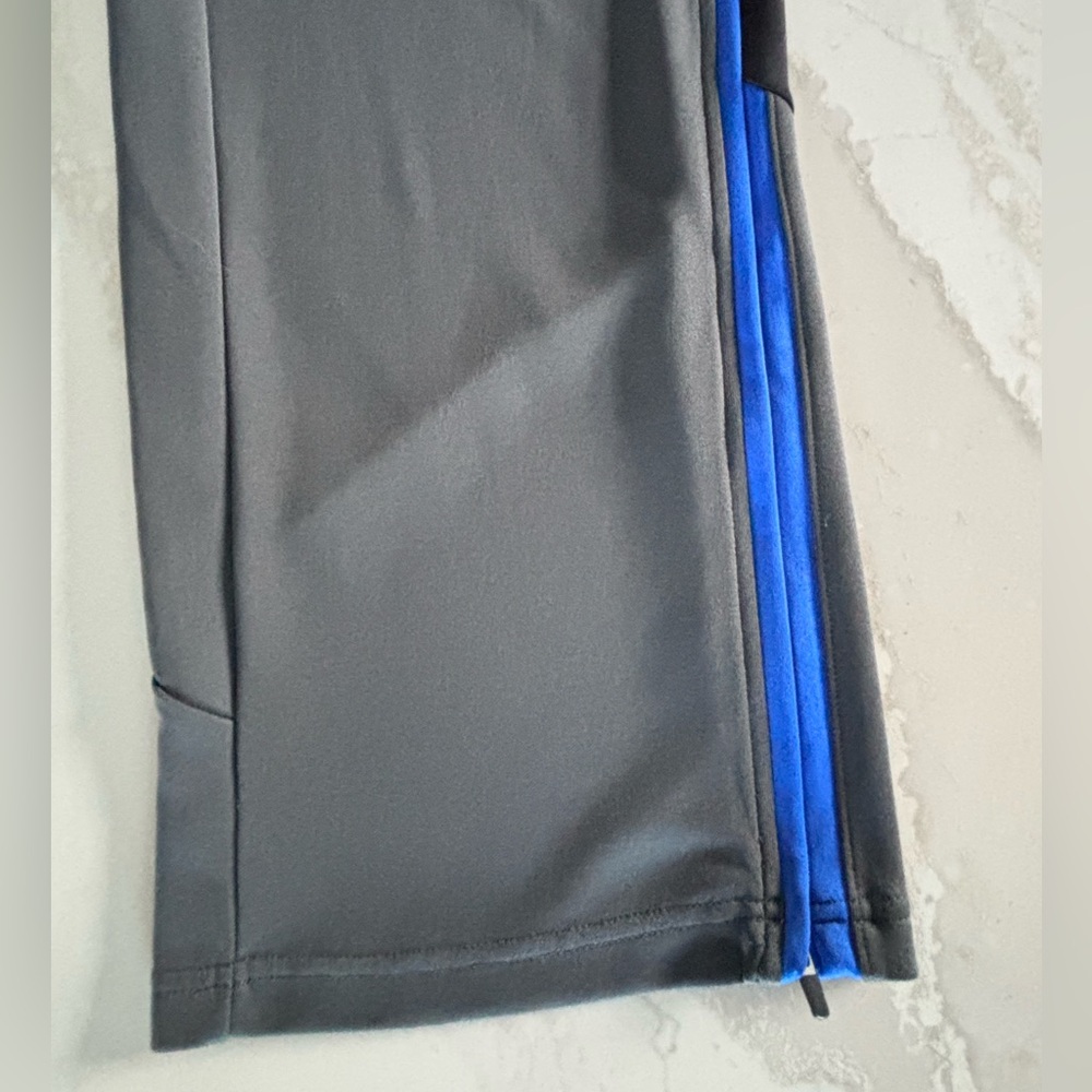 Nike Men’s Duke Athletic Pants with Zip Bottom - Size Large - Like New! - Picture 6 of 11
